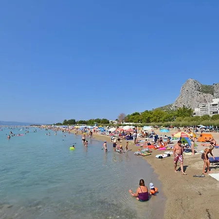 Adrian Lägenhet Omiš