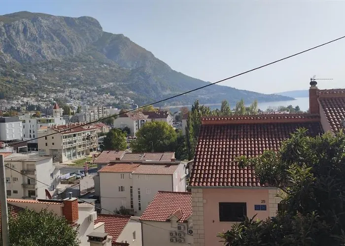 Appartement Adrian Omiš