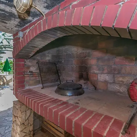 Adrian Apartamento *