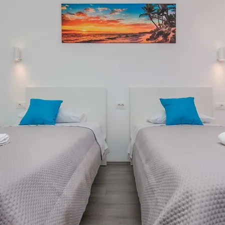 Adrian Apartman