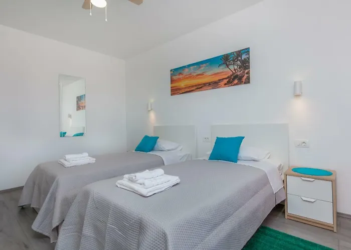 Appartamento Adrian Omiš