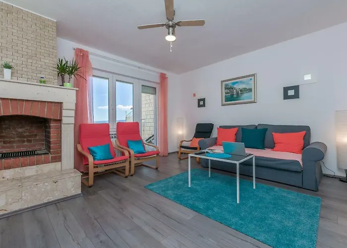 Appartamento Adrian Omiš